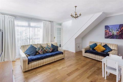 61 Home Park, Oxted, RH8 0JS