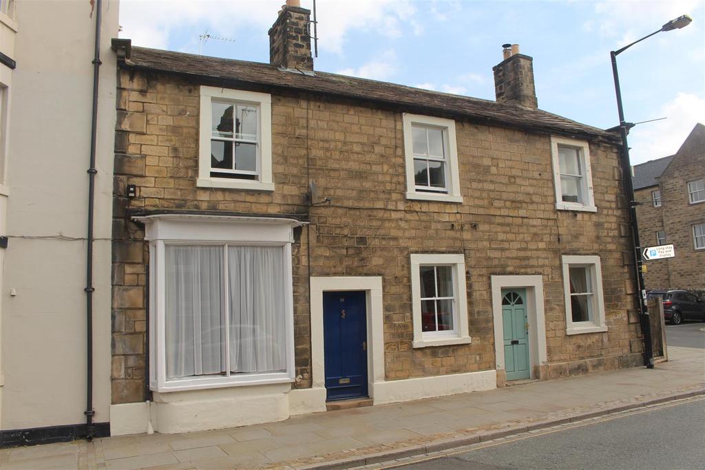 Newgate, Barnard Castle 2 bed terraced house £179,995
