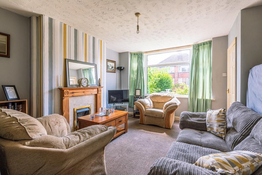 Gower Road, Dringhouses, York 3 bed semidetached house £270,000