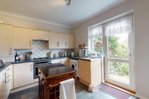 4 Coxes Avenue, Ramsgate, CT12 6SD