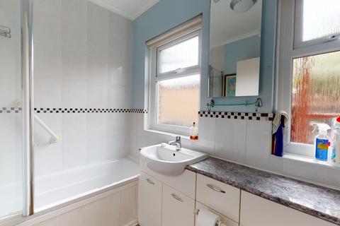 4 Coxes Avenue, Ramsgate, CT12 6SD