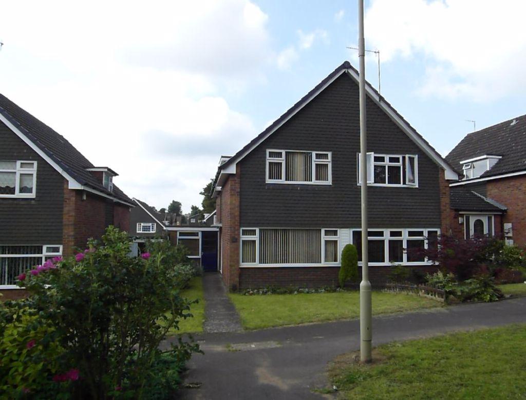 Bells Lane, Wordsley 2 bed semidetached house £685 pcm (£158 pw)