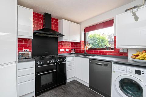 9 Green Close, Epping Green, Epping, CM16 6PS