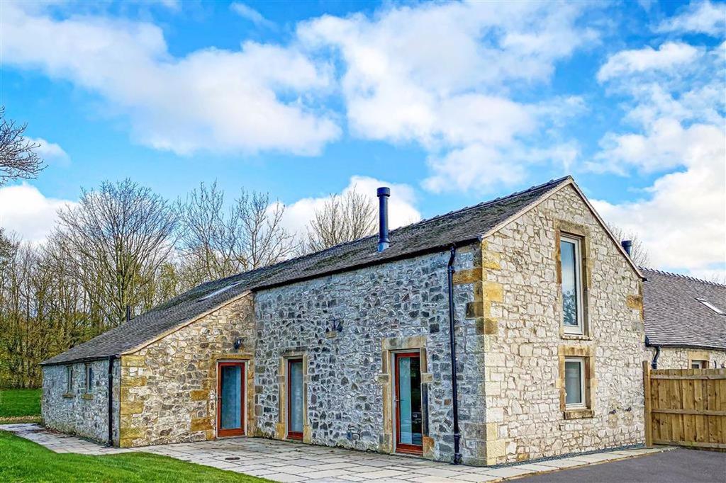 Peakland Grange, Hartington, Derbyshire 4 bed barn conversion £750,000
