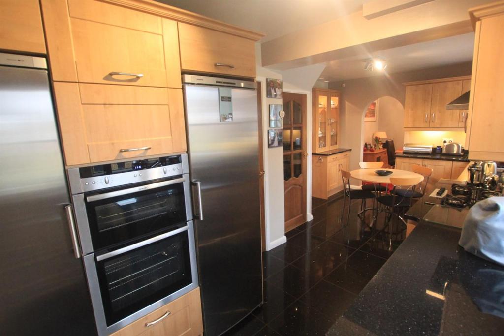 Warkworth Avenue, Auckland 4 bed semidetached house