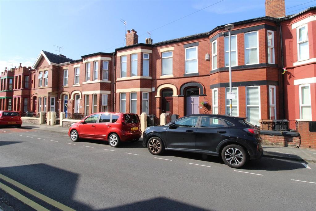 Willoughby Road, Waterloo, Liverpool 4 bed terraced house £180,000