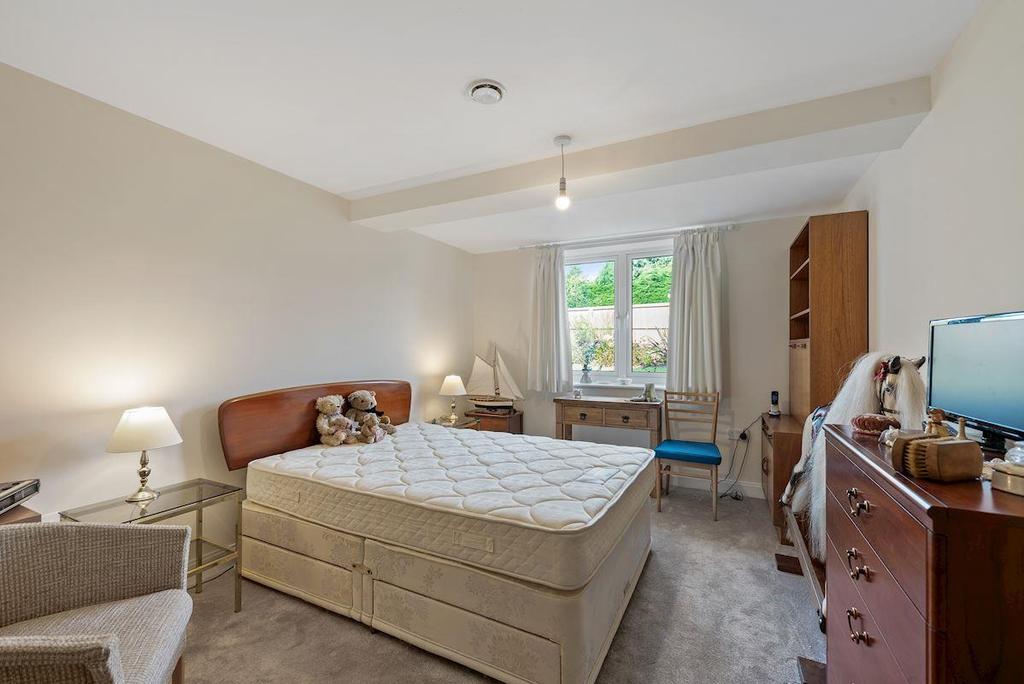 Bedroom.jpg