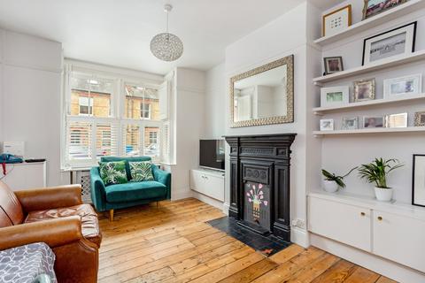 75 Victor Road, Windsor, SL4 3JS