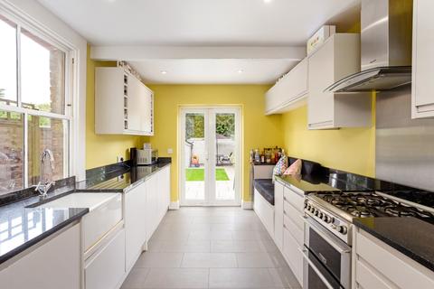 75 Victor Road, Windsor, SL4 3JS