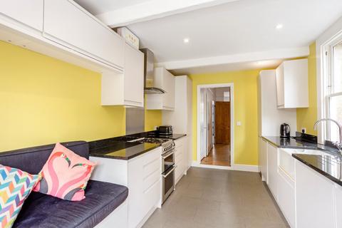 75 Victor Road, Windsor, SL4 3JS
