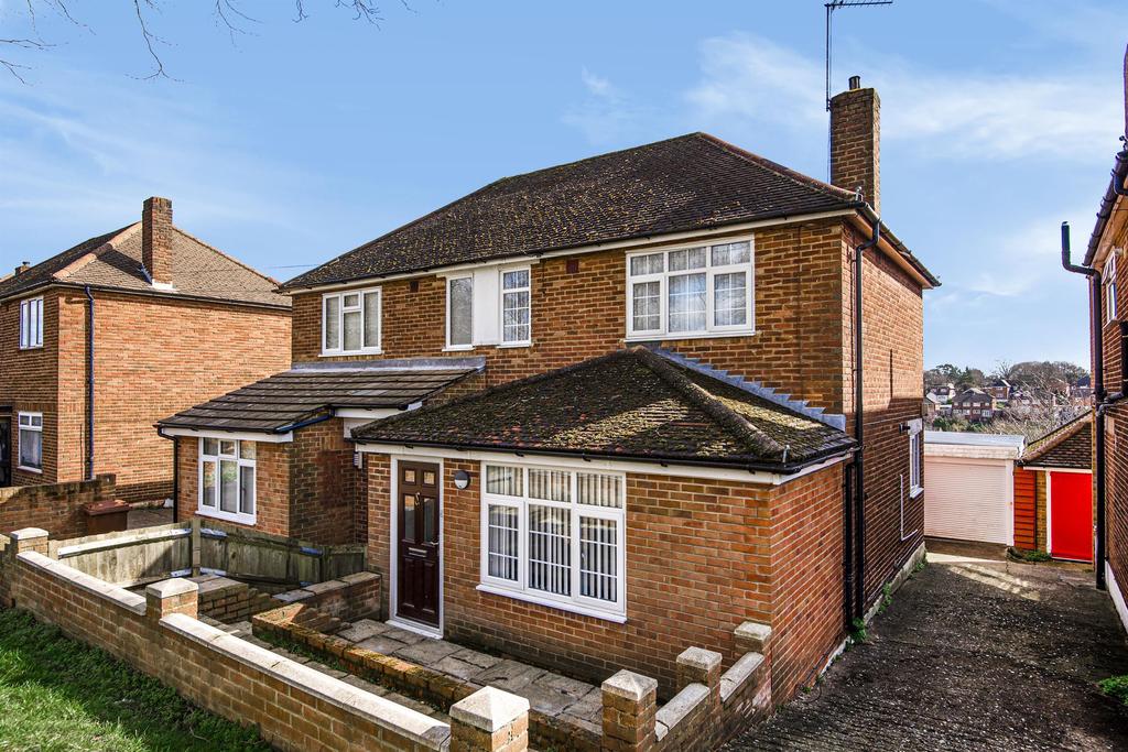 Barberry Avenue, Chatham 2 bed semidetached house £285,000
