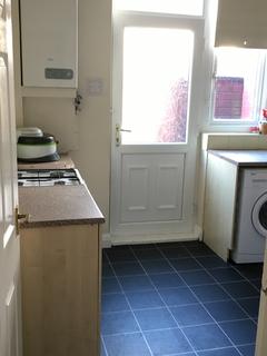 2 bedroom terraced house to rent - Bowers Avenue, Grimsby DN31