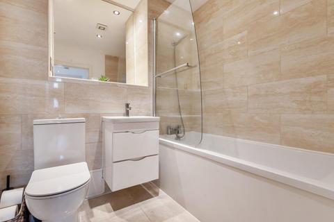 Flat 1a, 1 Abbey Road, London, SW19 2LZ