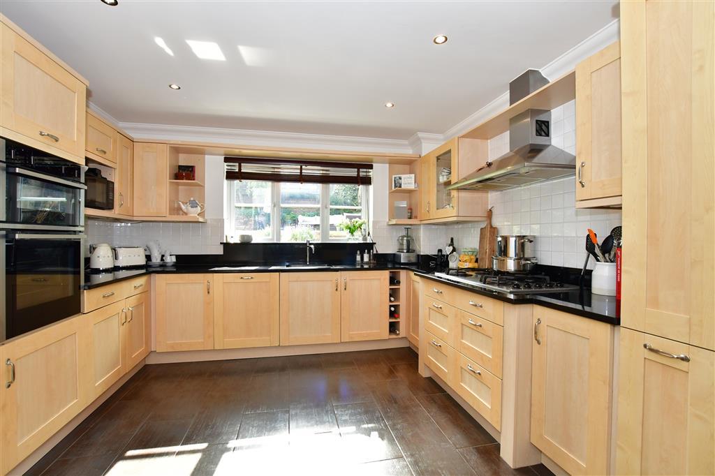 Kitchen / Breakfast Room