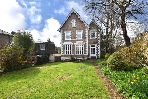 3 bedroom terraced house for sale, Flat 3, Honor Oak Road, London, SE23