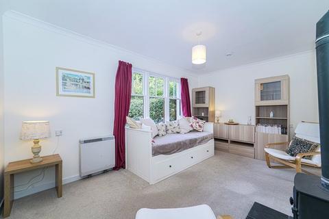 2 Queens Road, Comrie, Crieff, PH6 2EF