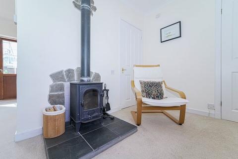 2 Queens Road, Comrie, Crieff, PH6 2EF