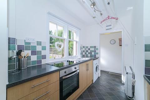 2 Queens Road, Comrie, Crieff, PH6 2EF