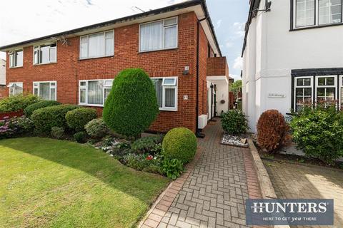 51 Boscombe Road, Worcester Park, KT4 8PJ