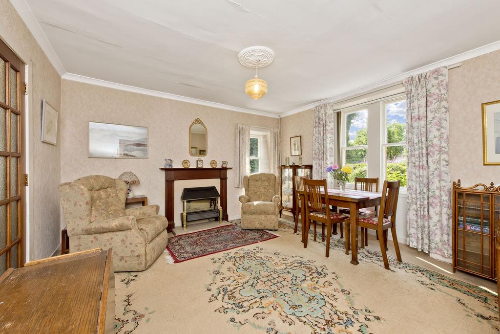Grange Lodge, Carriden Brae, Bo'ness EH51 9SL 2 bed cottage for sale