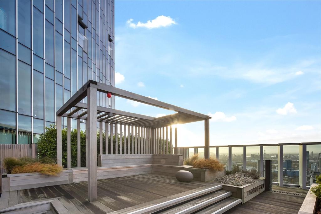 Roof Terrace View 16