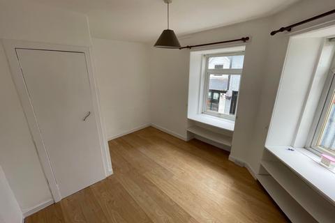 3 bedroom flat to rent, Alton Street, West Kilbride, North Ayrshire, KA23