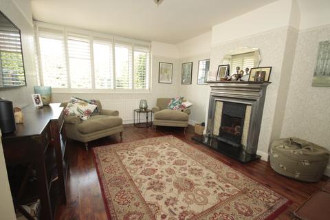 62 Exford Road, London, SE12 9HB