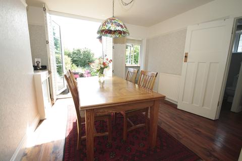 62 Exford Road, London, SE12 9HB