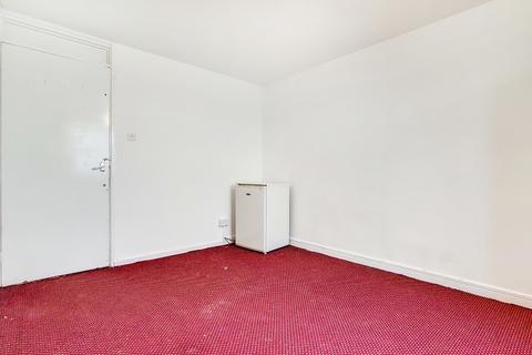 7 Bramall Close, London, E15 1RR