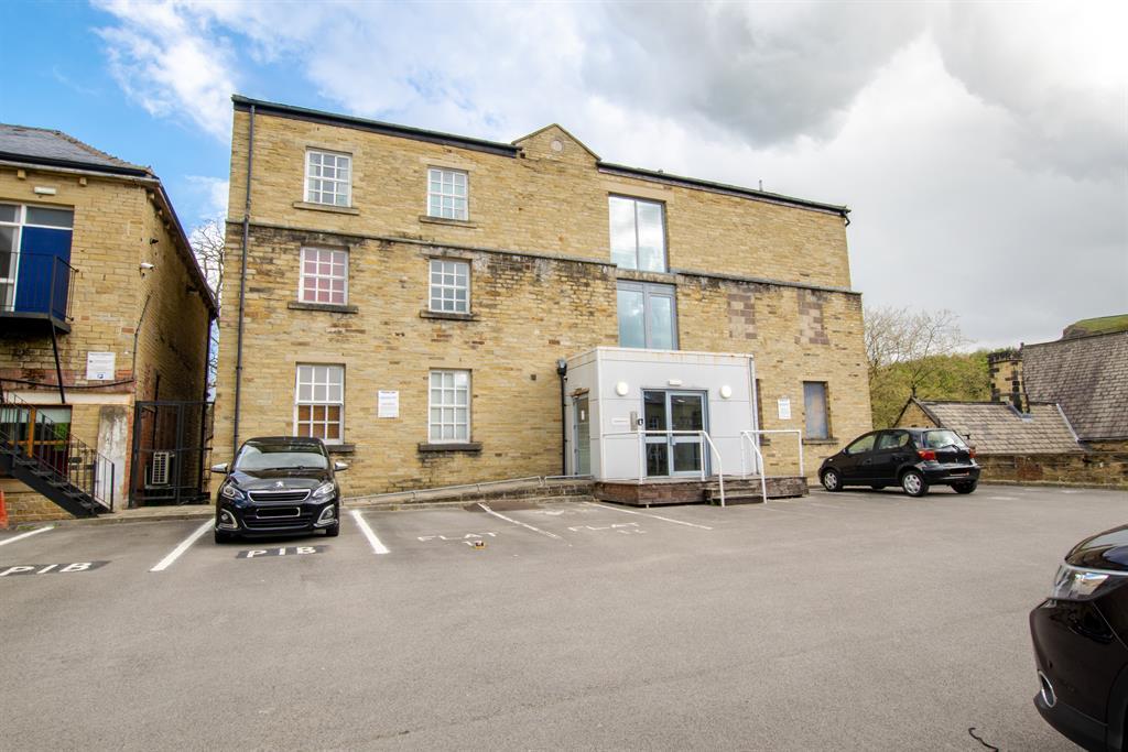 Causeway House, Halifax, HX1 1QH 2 bed flat £78,000