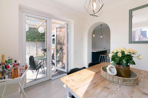 7 Browning Road, Pocklington, York, YO42 2GN