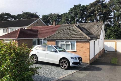 29 Foxleys, Carpenders Park, Watford, WD19 5DB