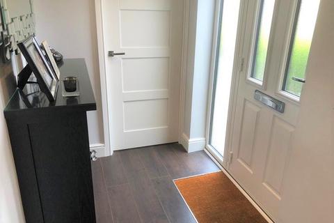 29 Foxleys, Carpenders Park, Watford, WD19 5DB