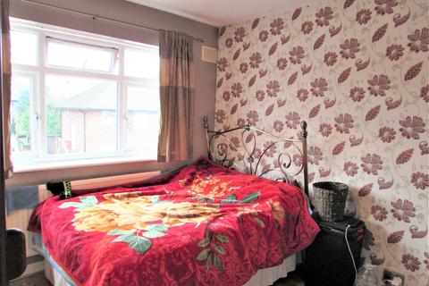 61 Longley Avenue, Wembley, HA0 1NG