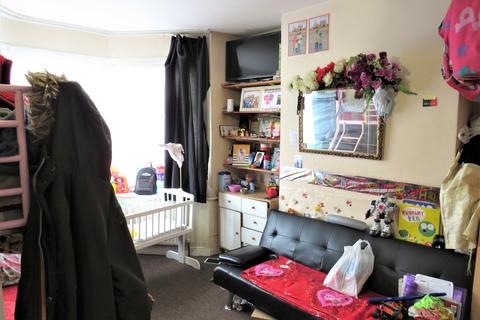 27 Sunleigh Road, Wembley, HA0 4LS