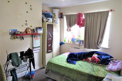 27 Sunleigh Road, Wembley, HA0 4LS