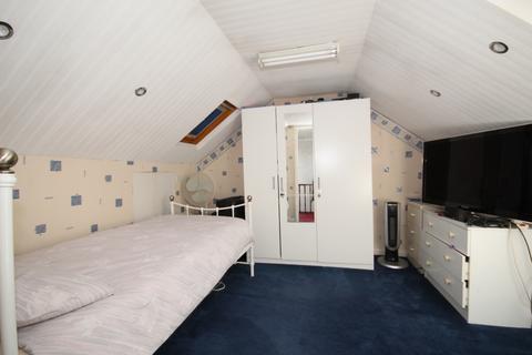 209 Lyon Park Avenue, Wembley, HA0 4HD