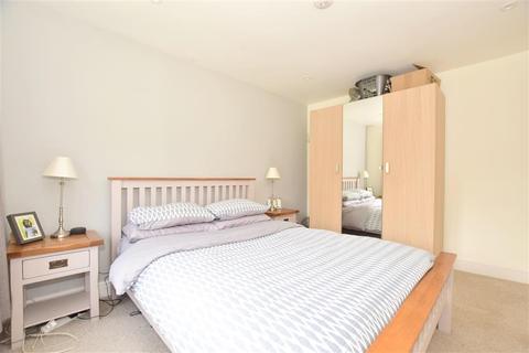 3 Alderbrook Path, Crowborough, TN6 3DR