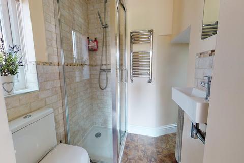 44 Dennis Road, Gravesend, DA11 7NW