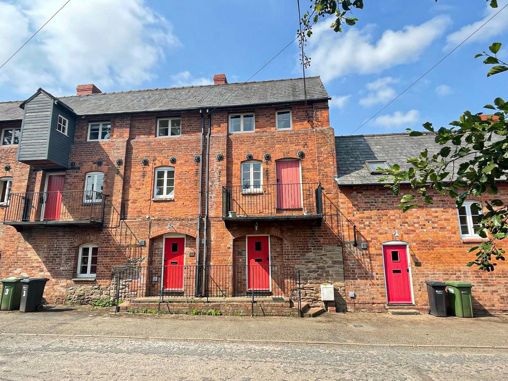 Mill Lane, Wellington, Hereford 3 bed terraced house for sale £249,950