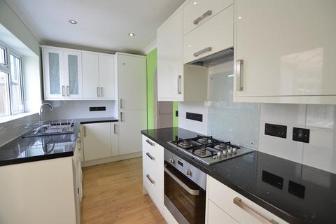 3 bedroom terraced house to rent, Green Glade, Theydon Bois, Epping, CM16