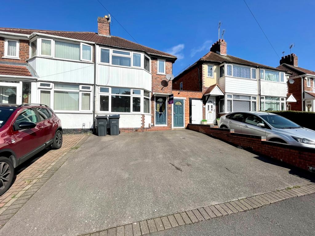 Blythsford Road, Birmingham, West Midlands 2 bed semidetached house £850 pcm (£196 pw)