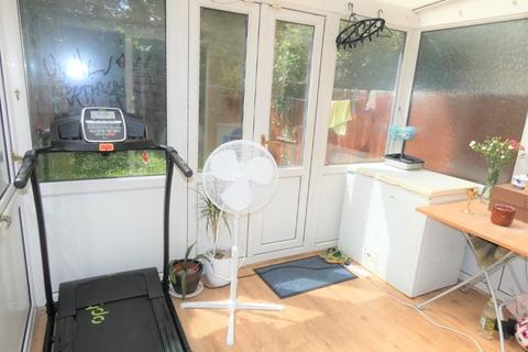 9 Howard Court, Middlesbrough, TS4 2XN