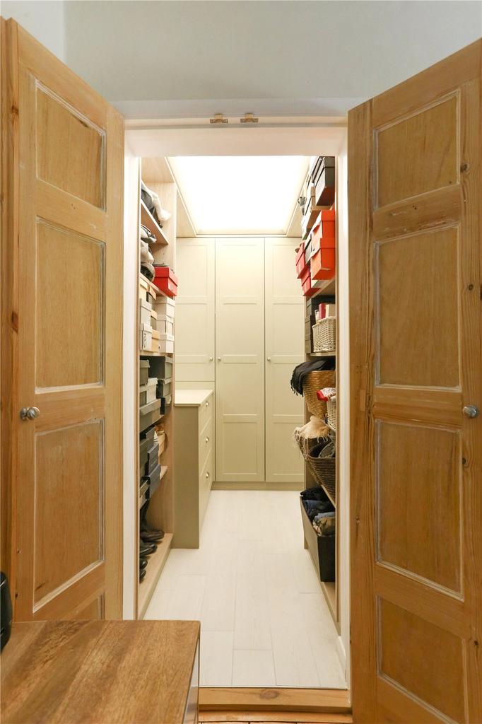 Dressing Area