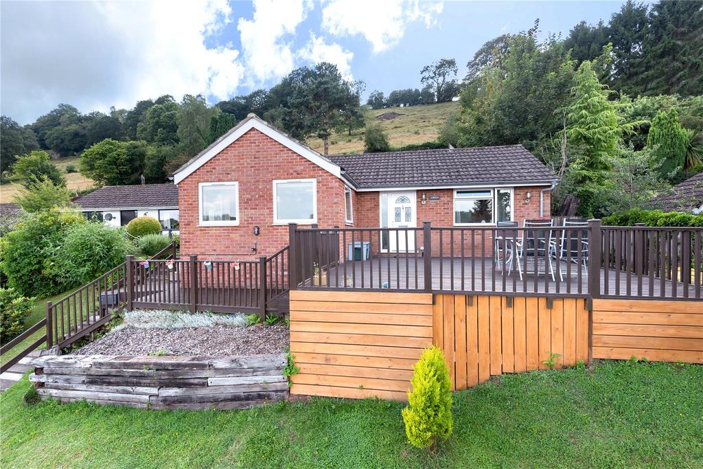 Walwyn Close, Mitcheldean, Glos, GL17 3 bed detached house £300,000