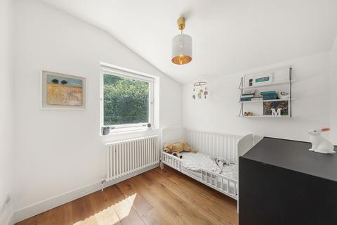 1 Claxton Grove, London, W6 8HD