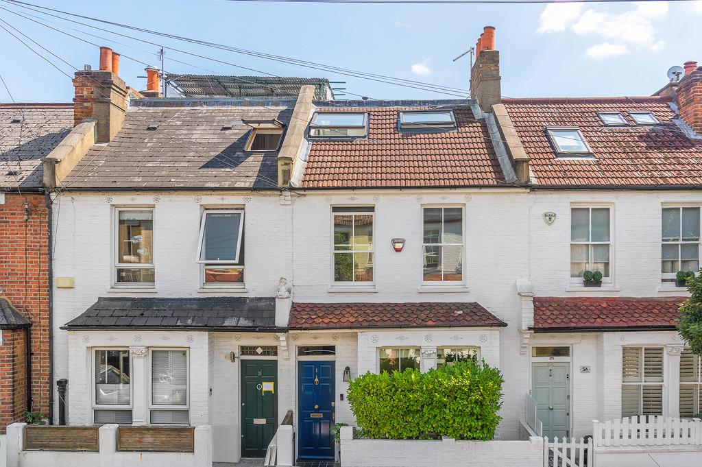 Claxton Grove, London, W6 4 bed terraced house £1,295,000