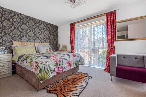 4 bedroom detached house to rent, Tadpole Garden Village,  Swindon,  SN25