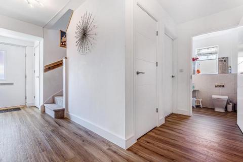 4 bedroom detached house to rent, Rackham Close, Tadpole Garden Village, Swindon, SN25