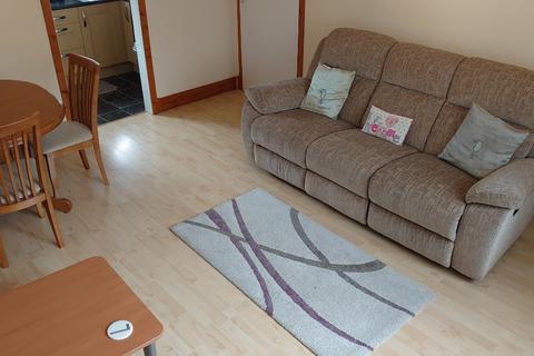 2 bedroom flat to rent, Linksfield Place, Linksfield, Aberdeen, AB24